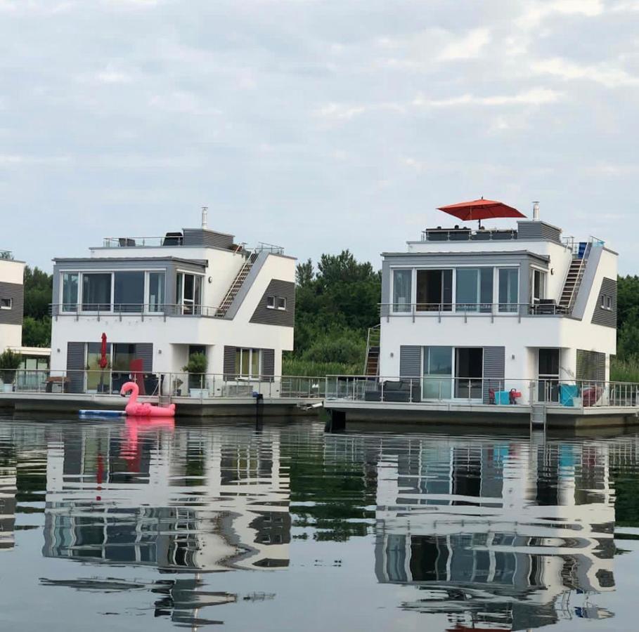Villa Hausboot Elandi Bitterfeld-Wolfen Esterno foto